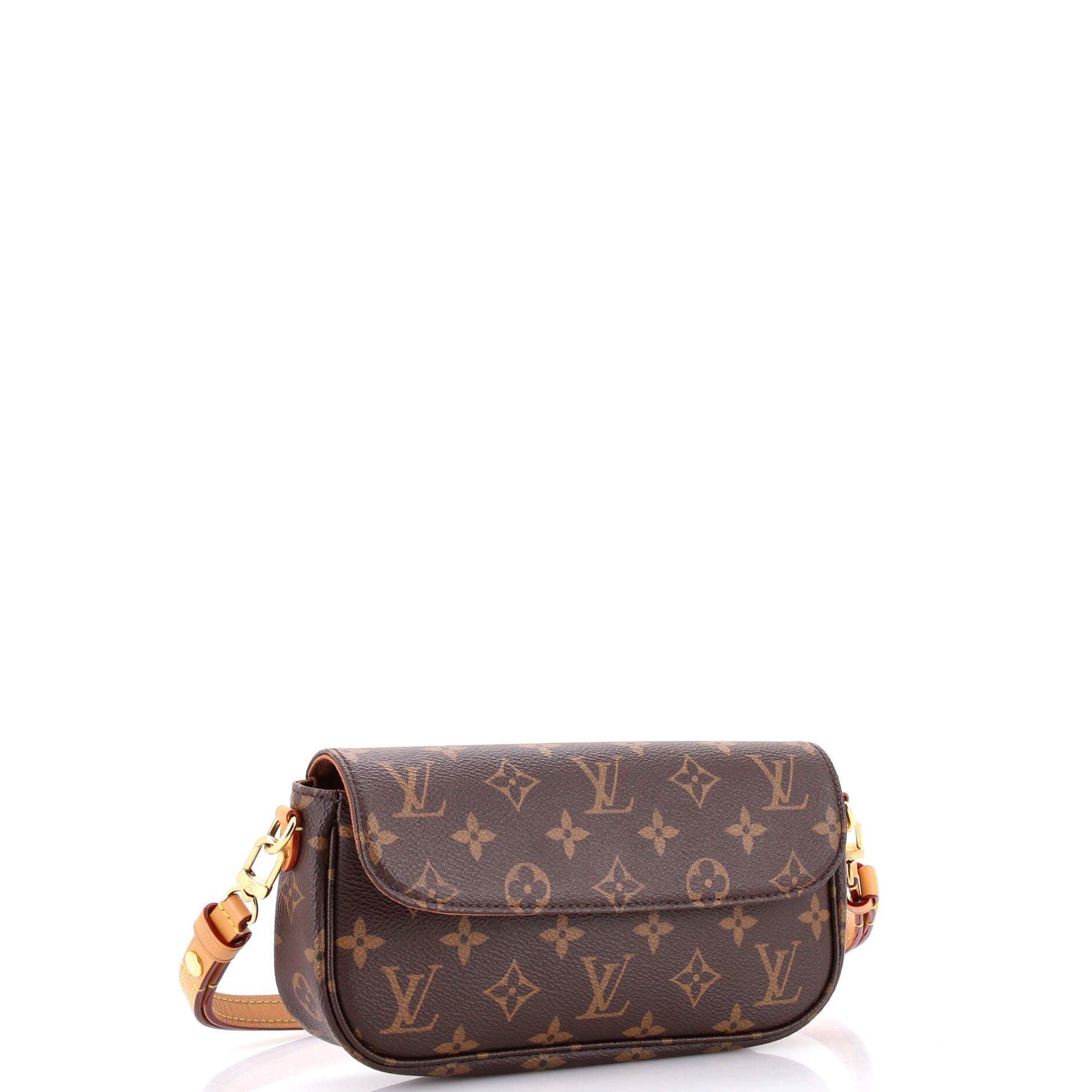 Ivy Wallet on Chain Monogram Canvas