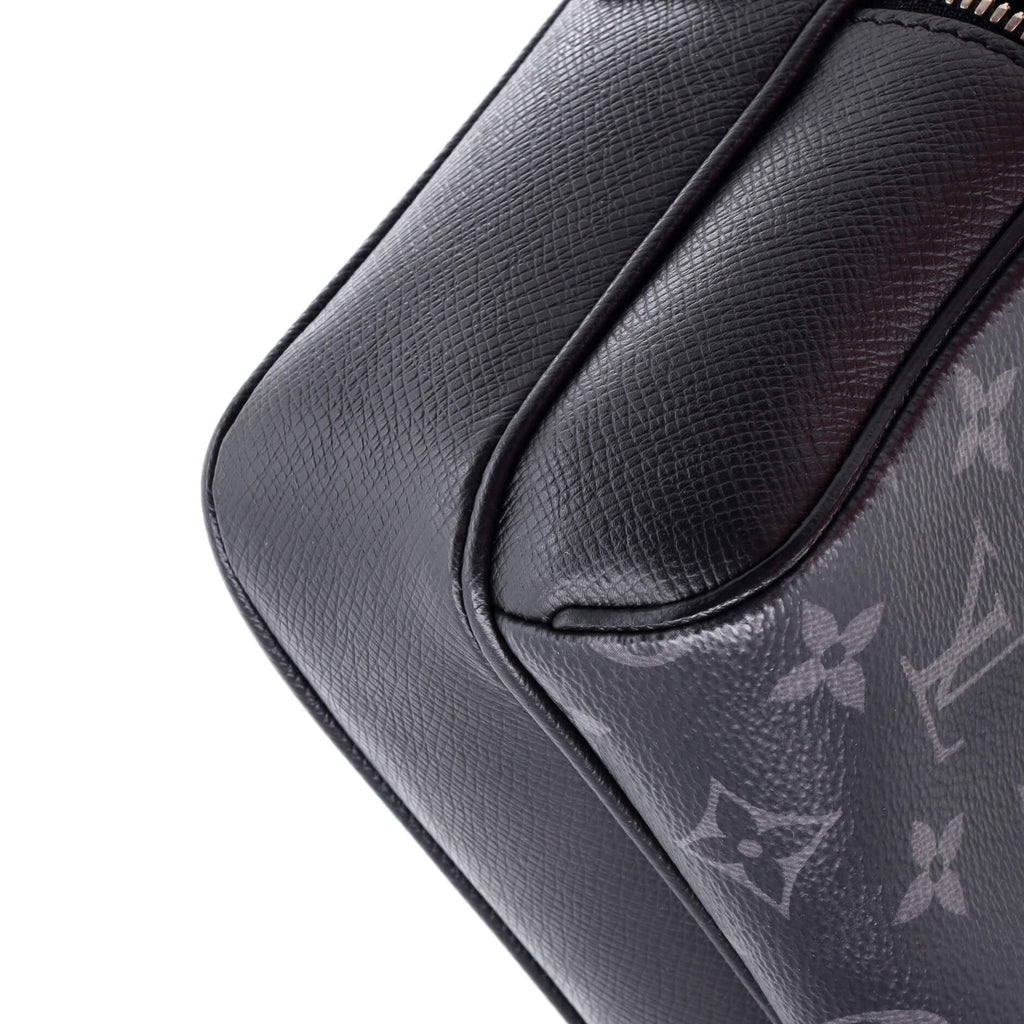 Outdoor Messenger Bag Monogram Taigarama
