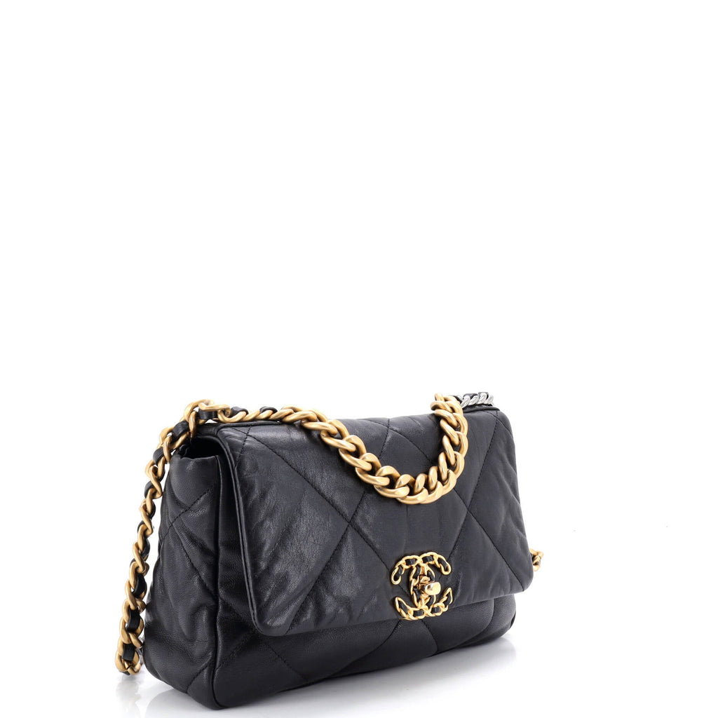 19 Flap Bag Quilted Leather Medium