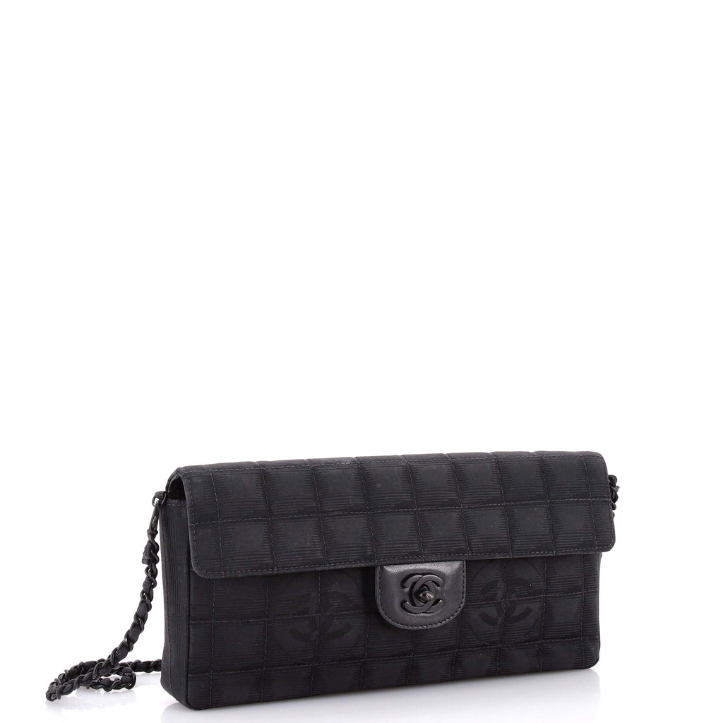 Travel Line Flap Bag Quilted Nylon East West