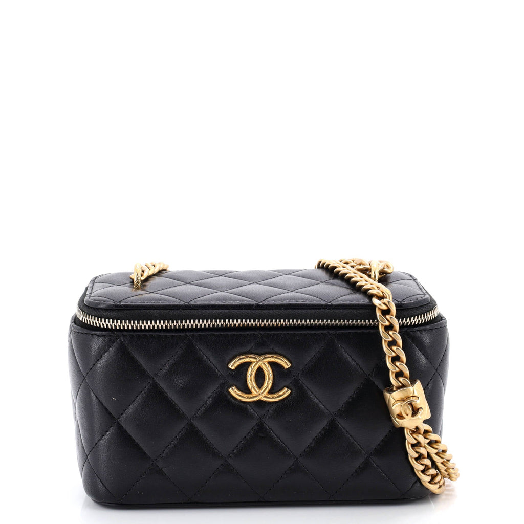 All Slide Long Vanity Case with Chain Quilted Lambskin Small