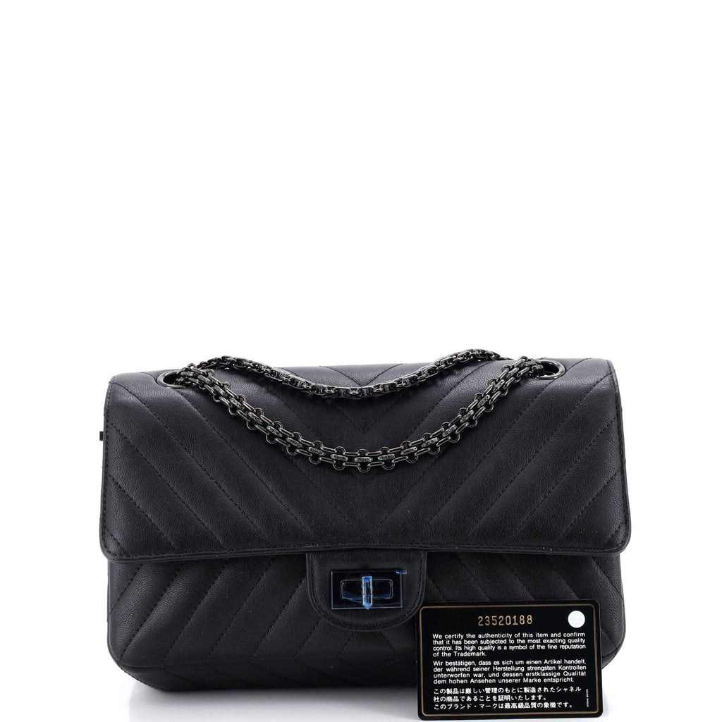 So Black Reissue 2.55 Flap Bag Chevron Sheepskin 225