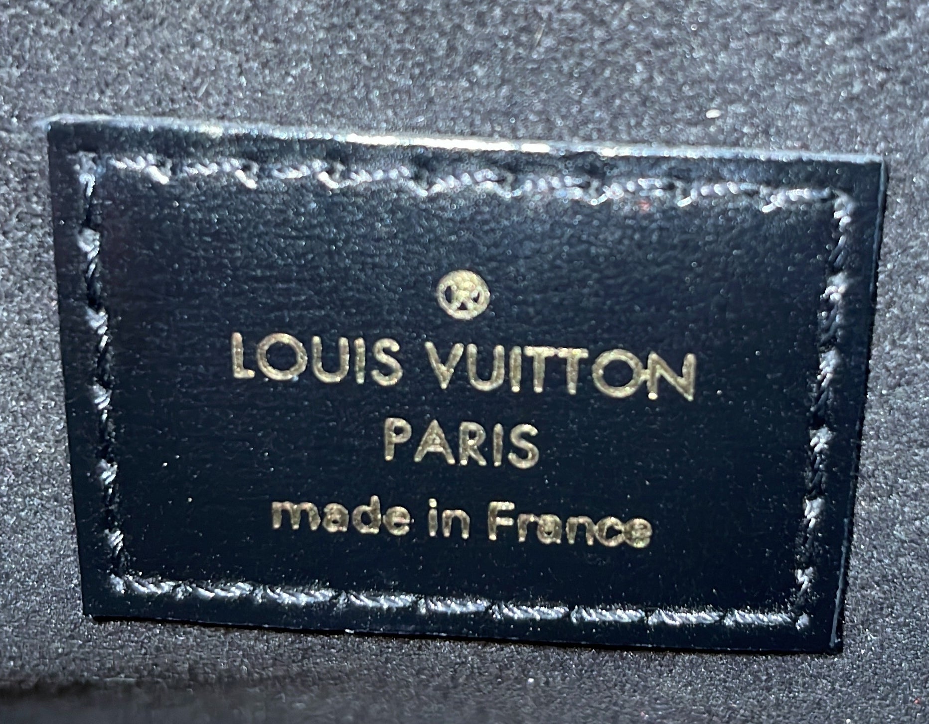 Pochette Metis Reverse Monogram Canvas