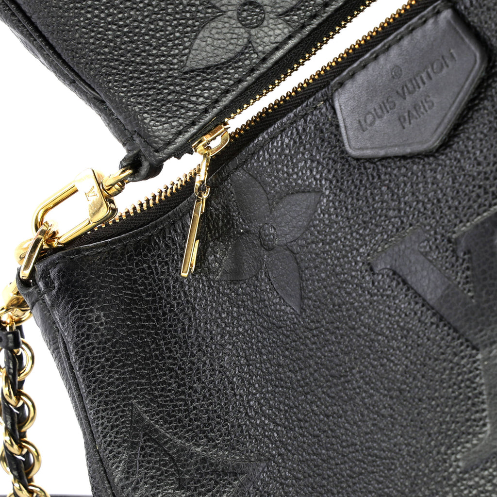 Multi Pochette Accessoires Monogram Empreinte Giant