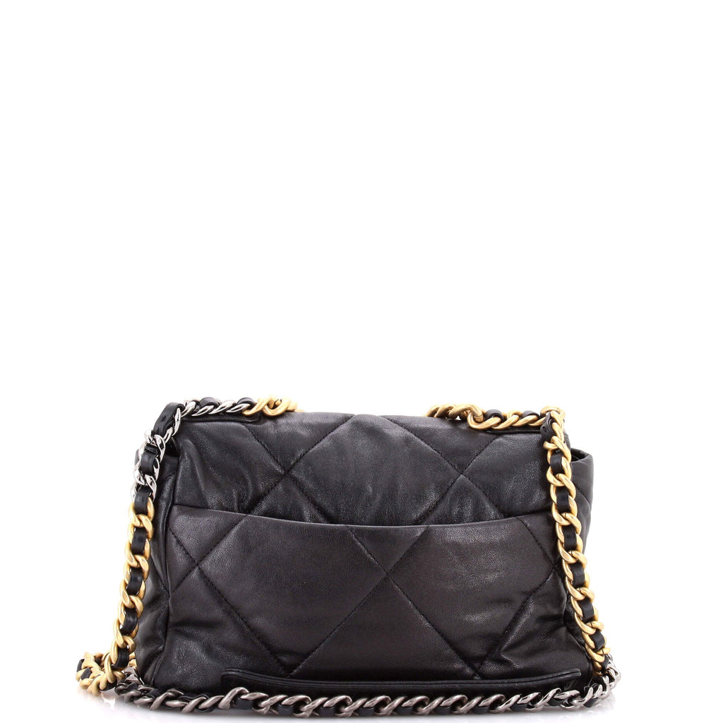 19 Flap Bag Quilted Leather Medium