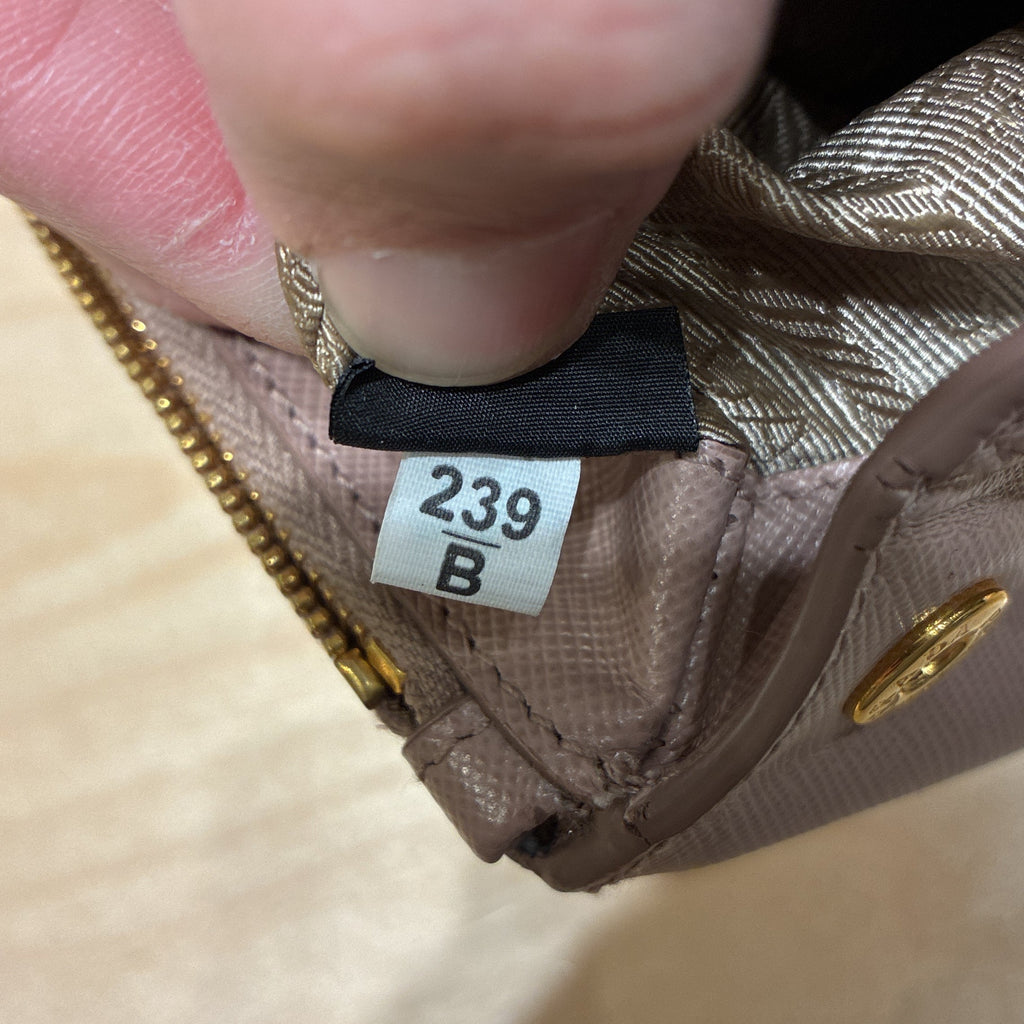 Galleria Double Zip Tote Saffiano Leather Mini
