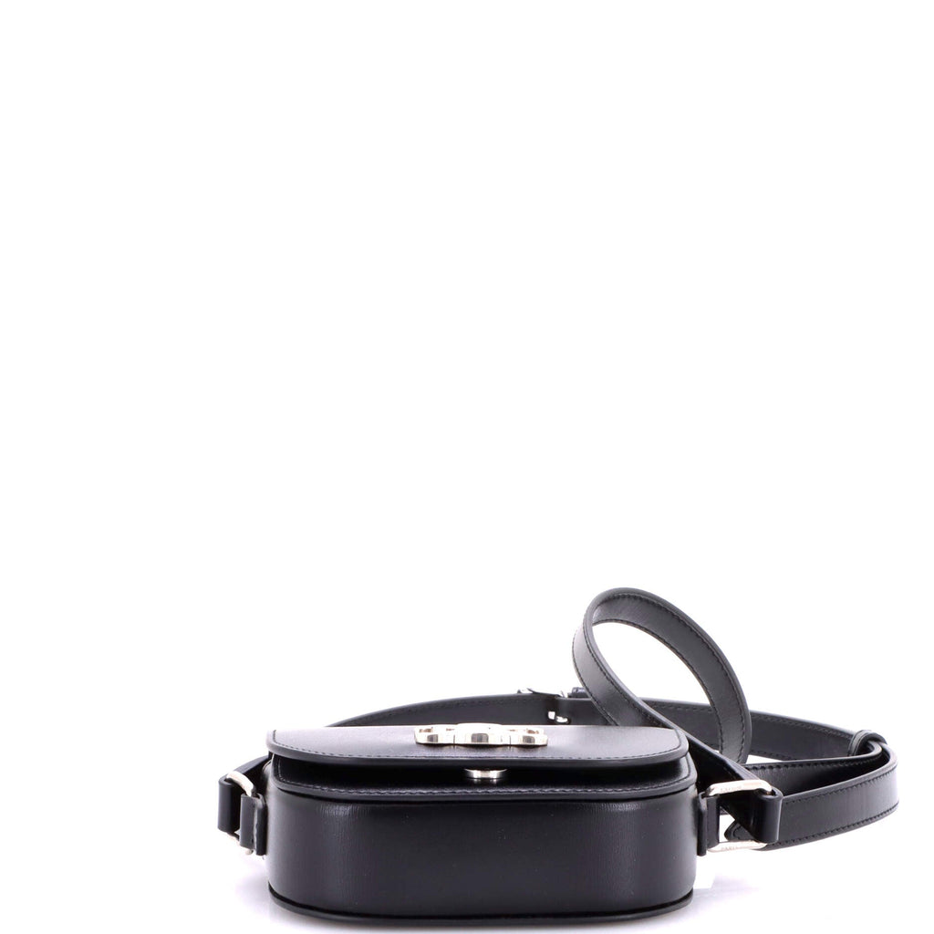 Besace Triomphe Shoulder Bag Leather Small