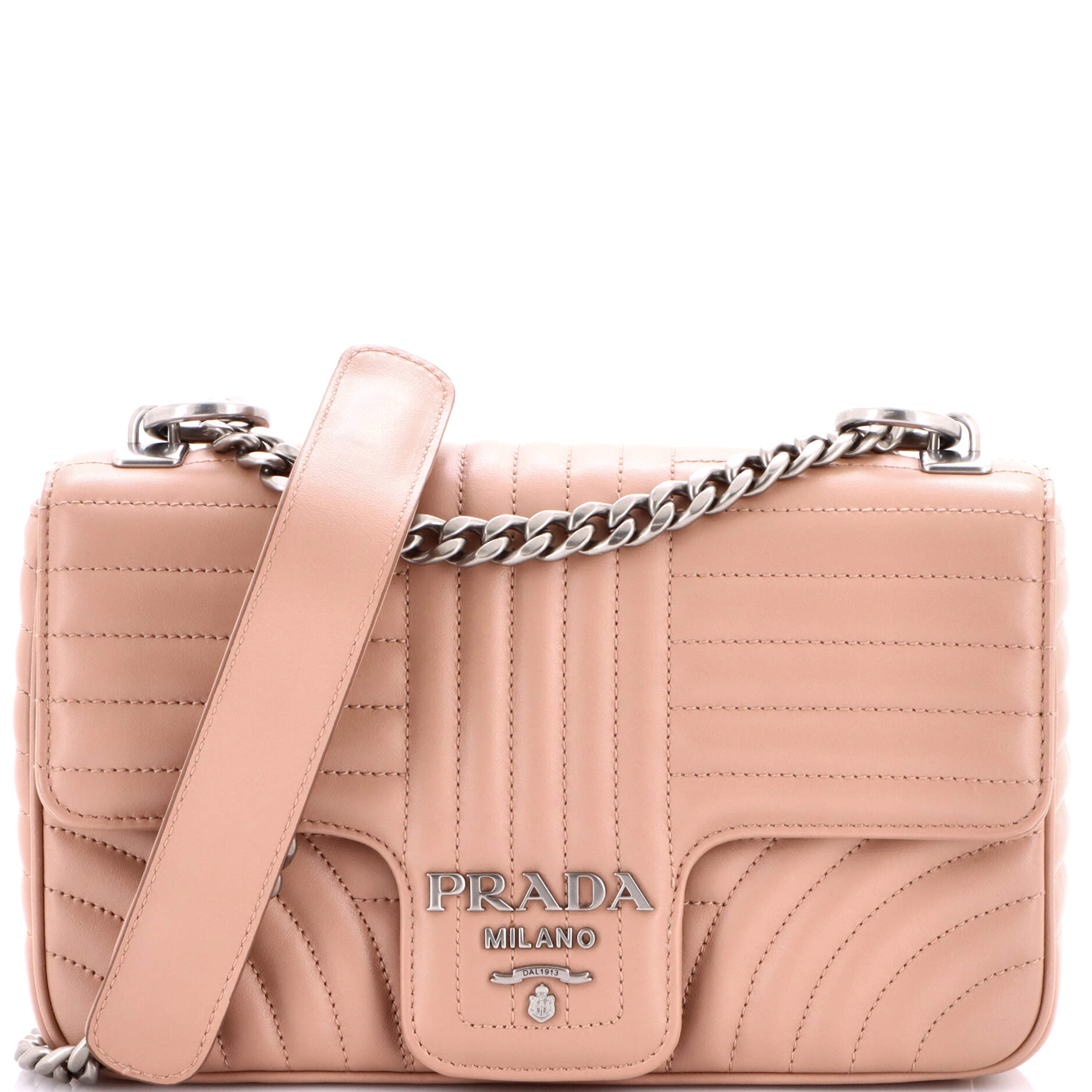 Chain Flap Shoulder Bag Diagramme Quilted Leather Medium