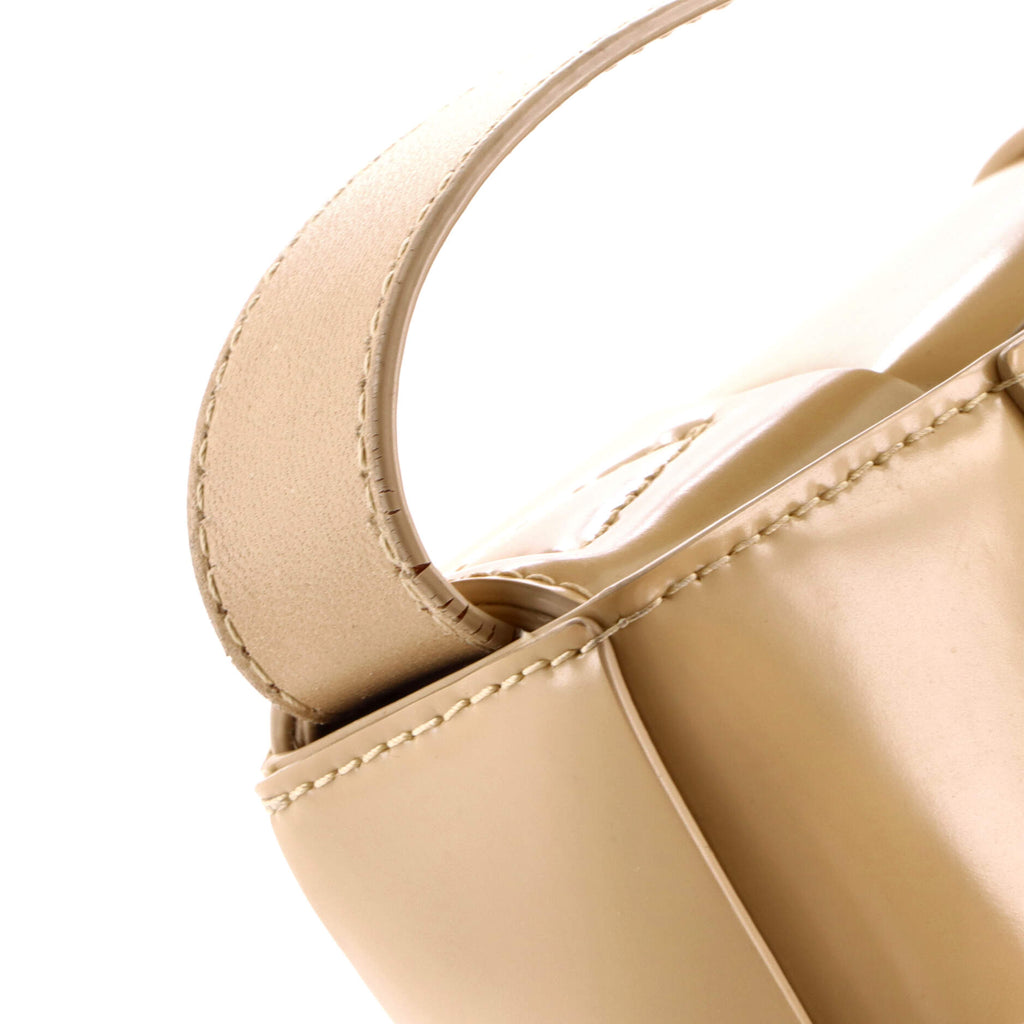 Cassette Crossbody Bag Maxi Intrecciato Patent