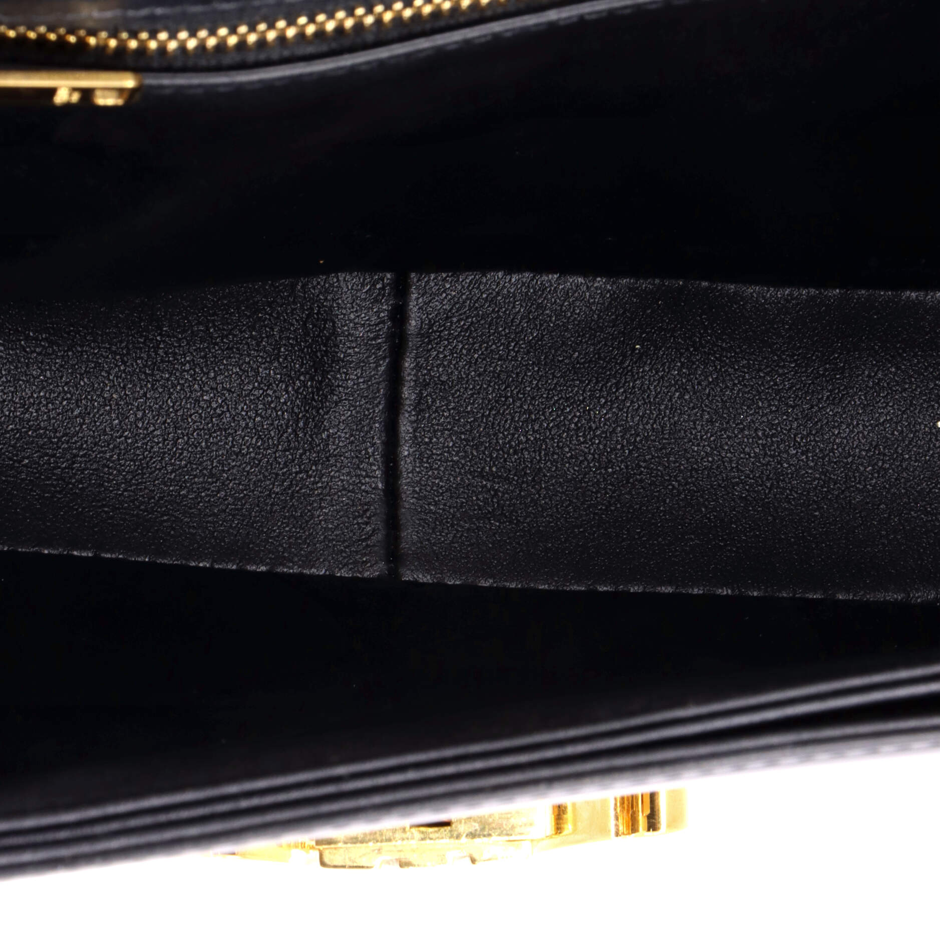 Triomphe Shoulder Bag Smooth Calfskin Teen