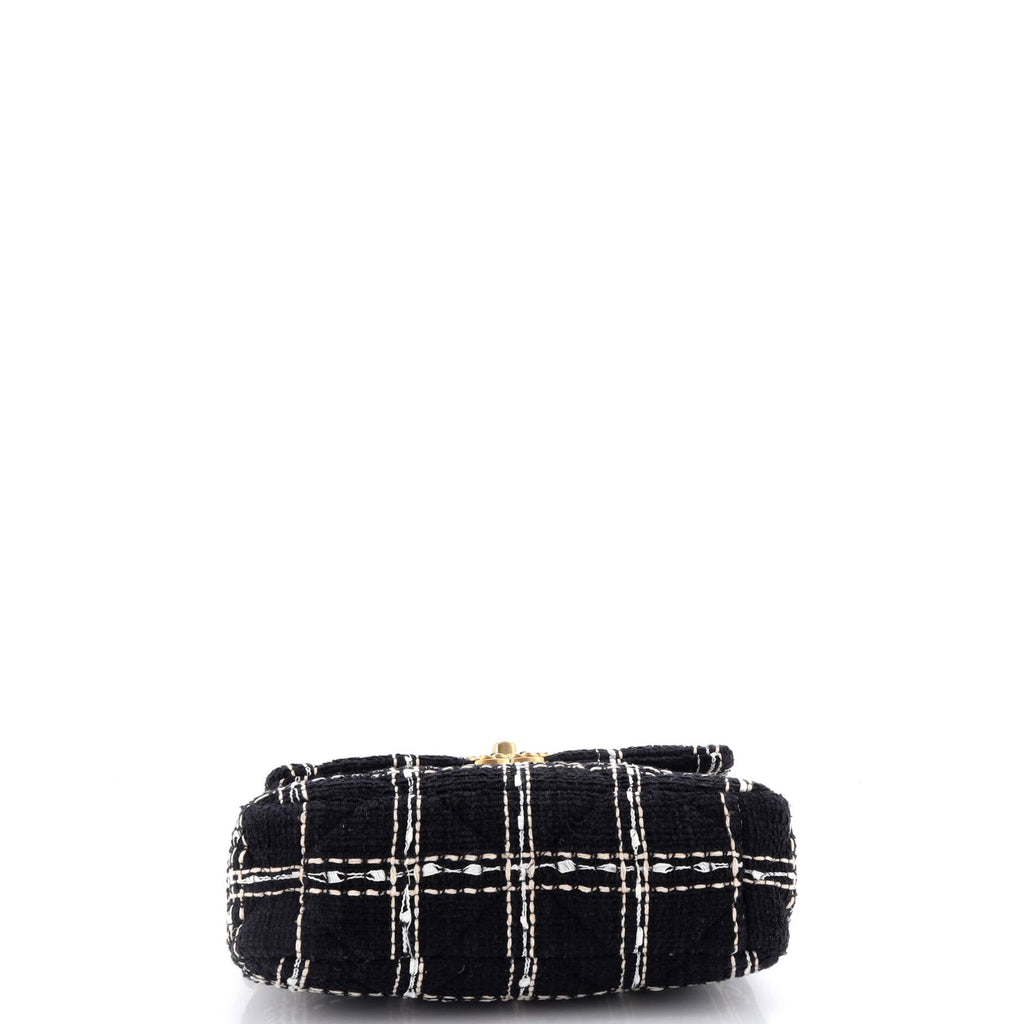 19 Flap Bag Quilted Tweed Medium