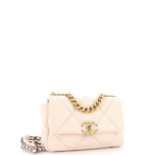 19 Flap Bag Quilted Leather Medium