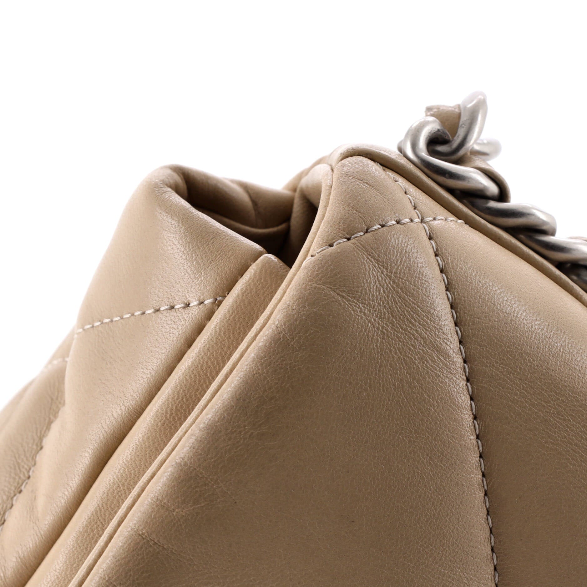 19 Flap Bag Quilted Leather Medium