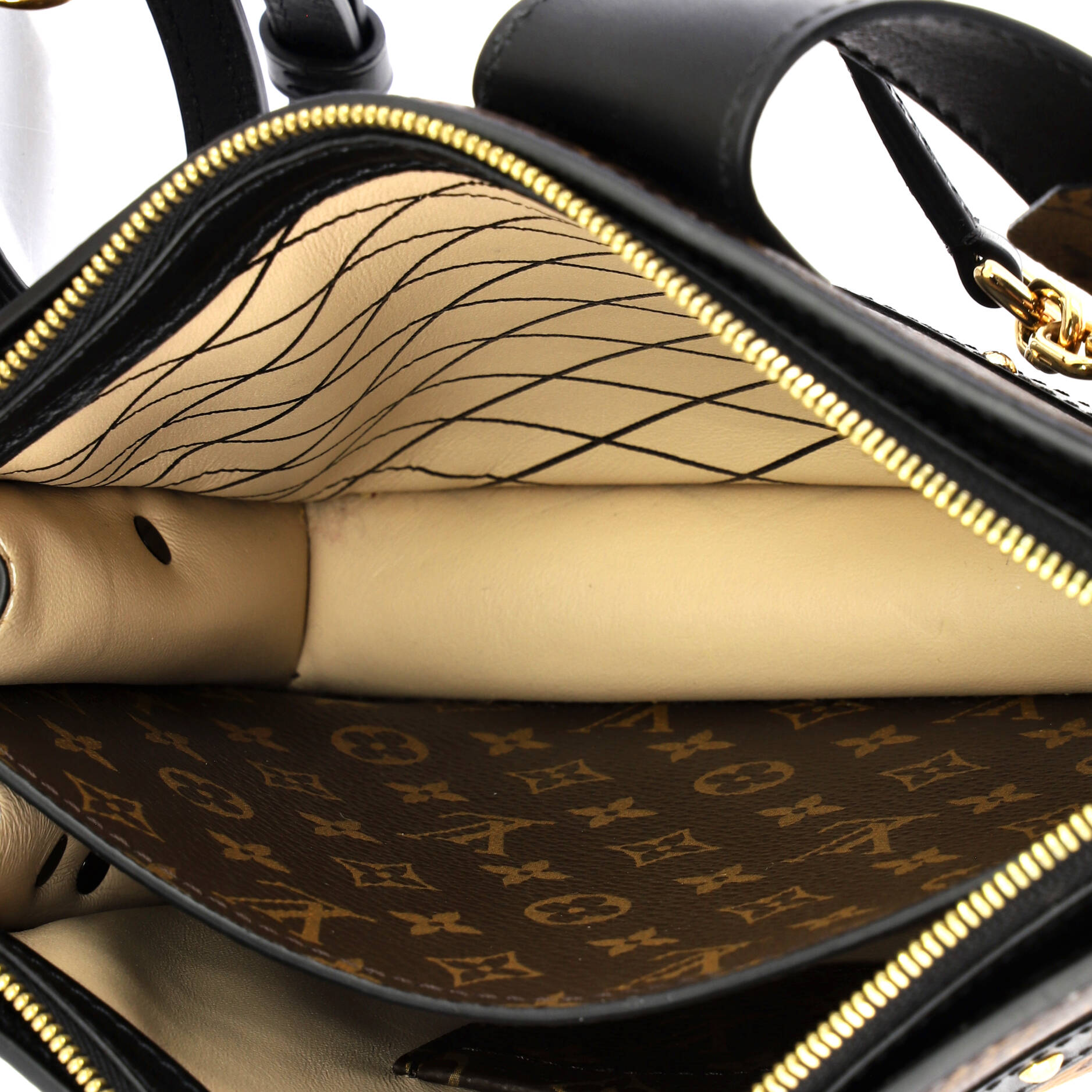 Trunk Clutch Reverse Monogram Canvas