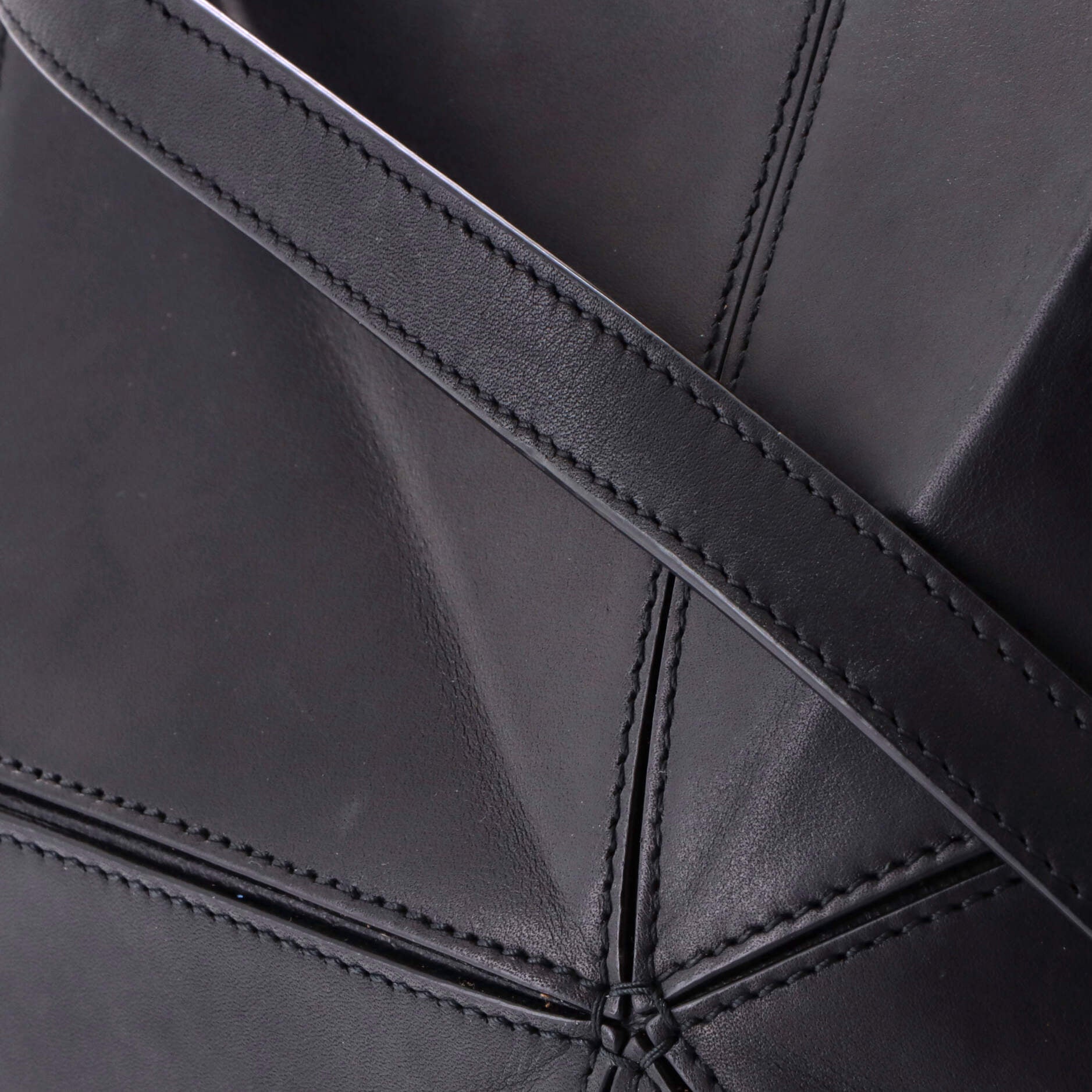 Astro Tassel Shoulder Bag Leather
