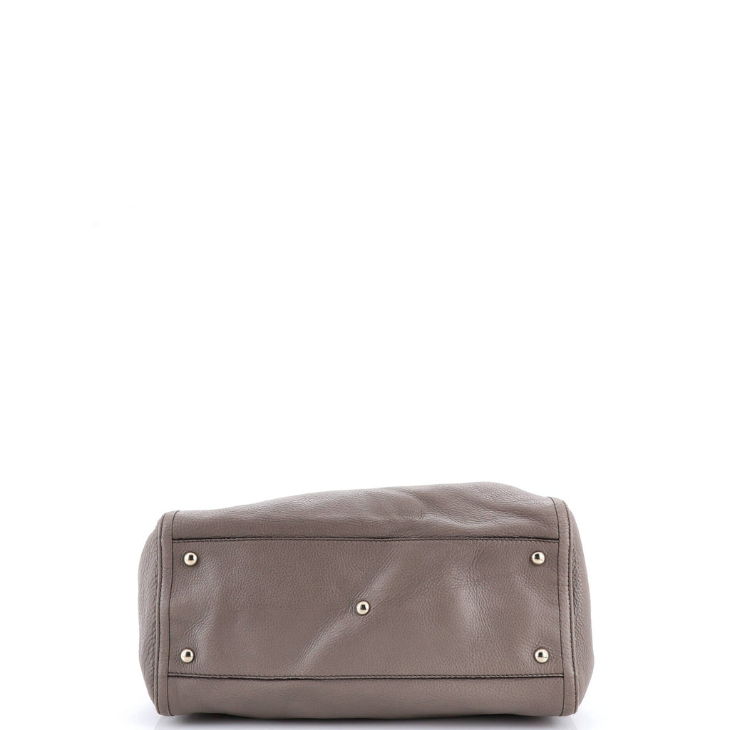 Soho Shoulder Bag Leather Medium