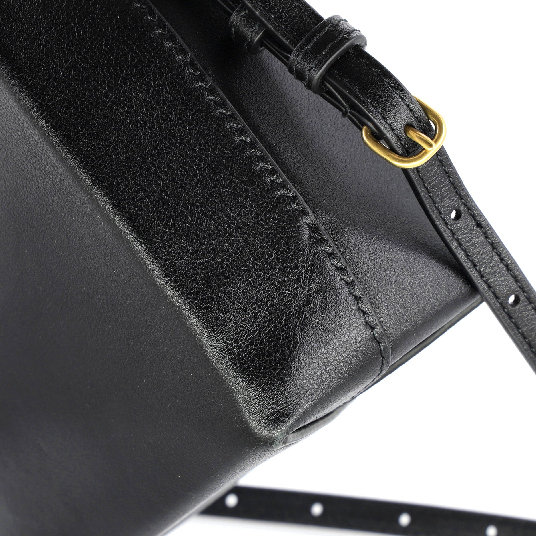 Duty Free Crossbody Phone Holder Leather