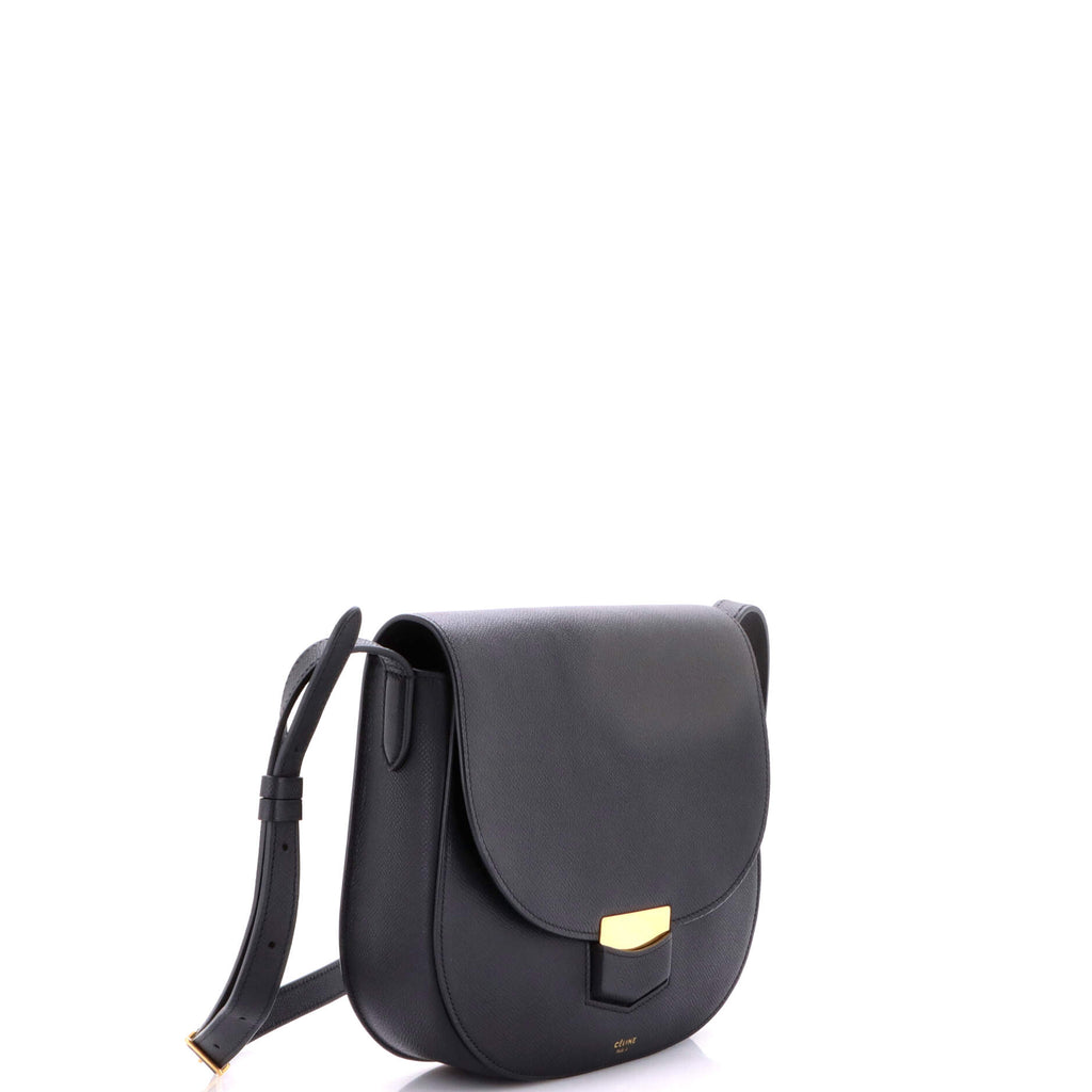 Trotteur Crossbody Bag Grainy Leather Medium