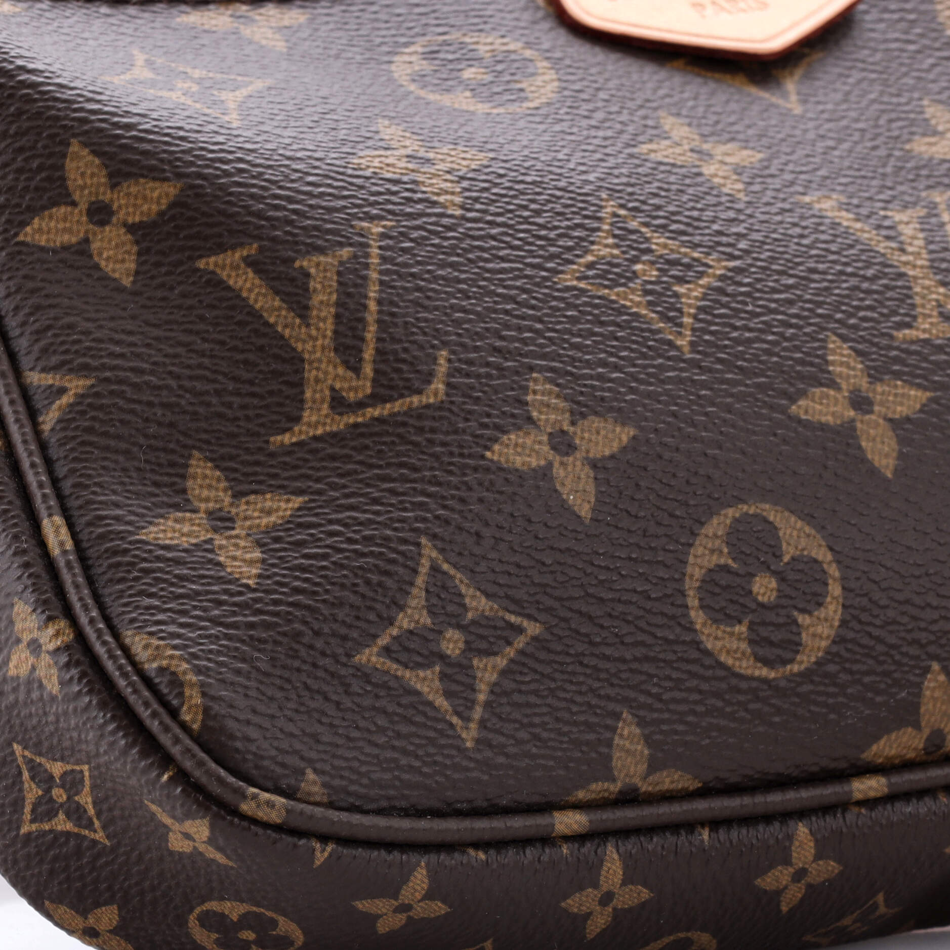 Multi Pochette Accessoires Monogram Canvas