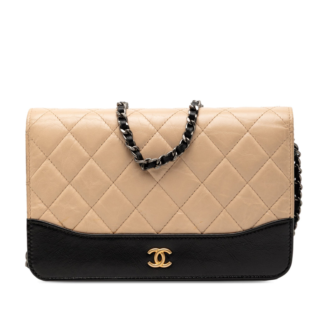 Gabrielle Wallet on Chain Quilted Aged Calfskin