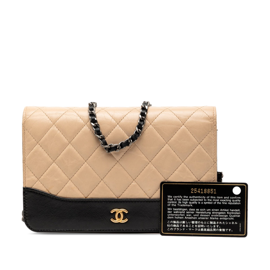 Gabrielle Wallet on Chain Quilted Aged Calfskin