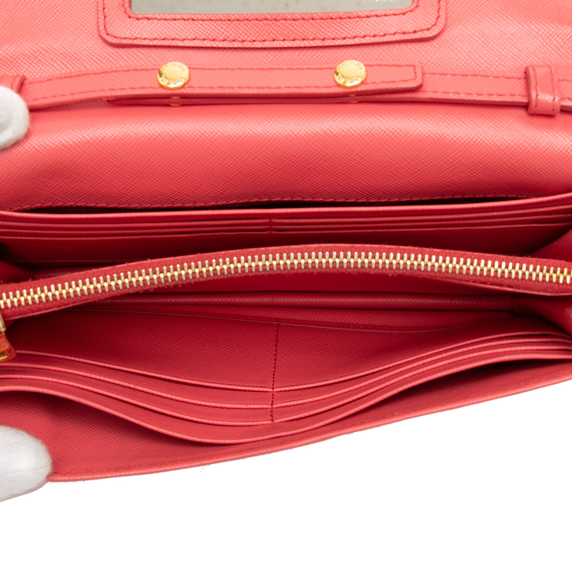 Chain Wallet Crossbody Saffiano Leather