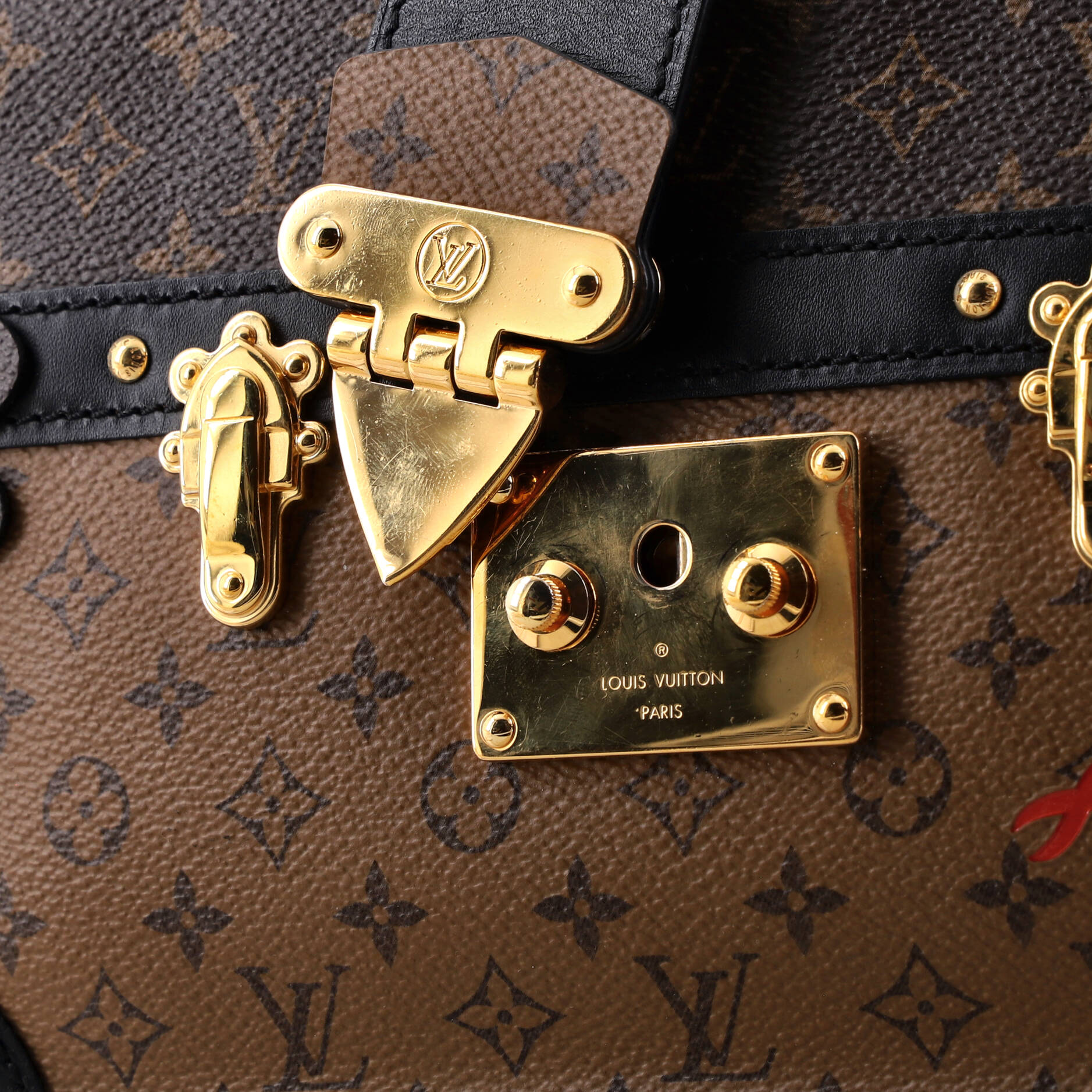 Trunk Clutch Reverse Monogram Canvas