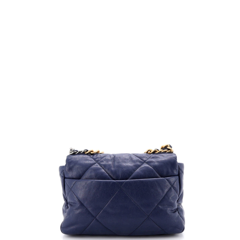 19 Flap Bag Quilted Leather Medium