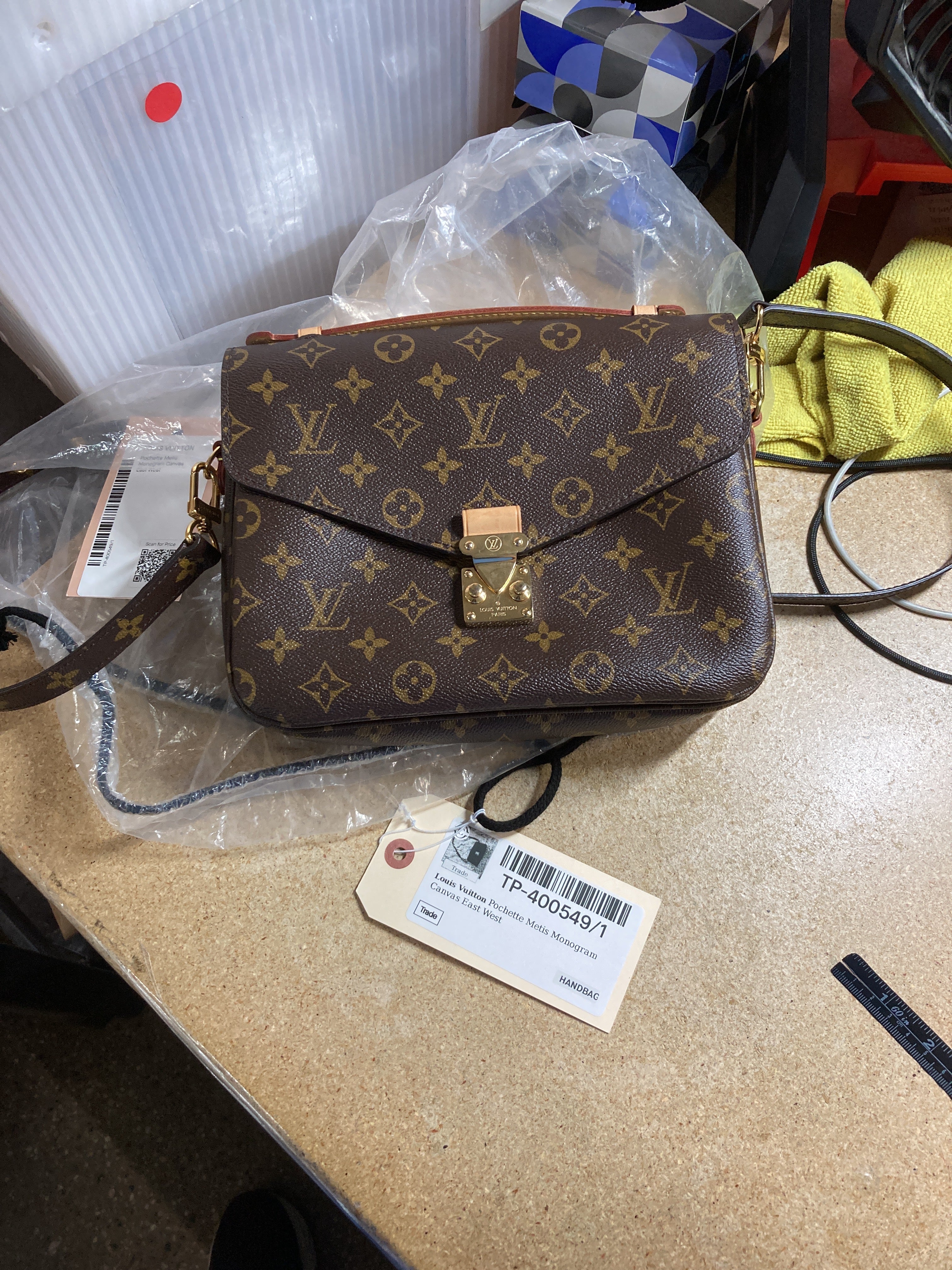 Pochette Metis Monogram Canvas