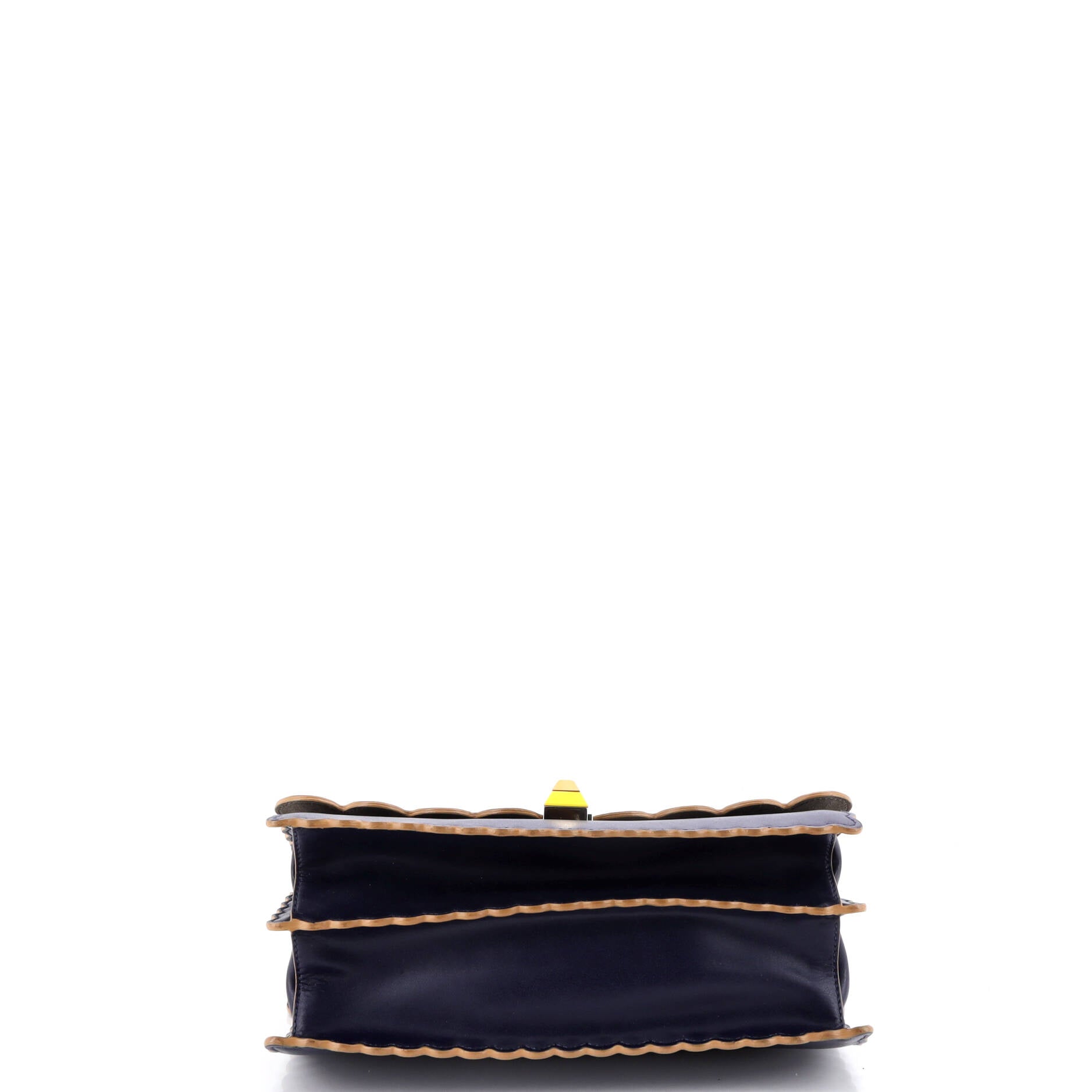 Kan I Bag Leather Medium