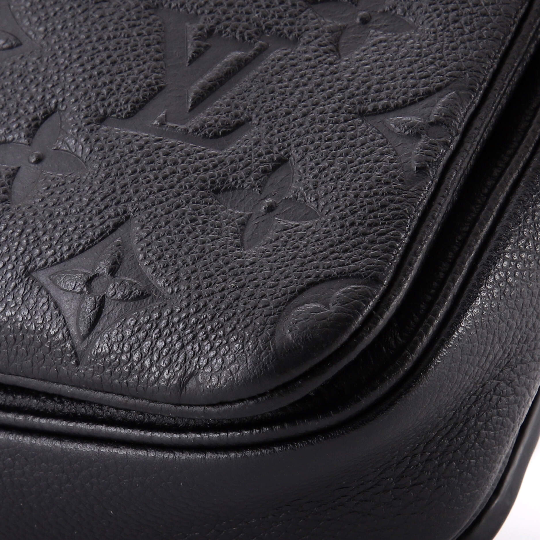 Pochette Metis Monogram Empreinte Leather
