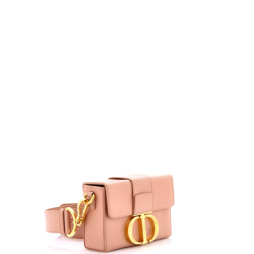 30 Montaigne Box Bag Leather