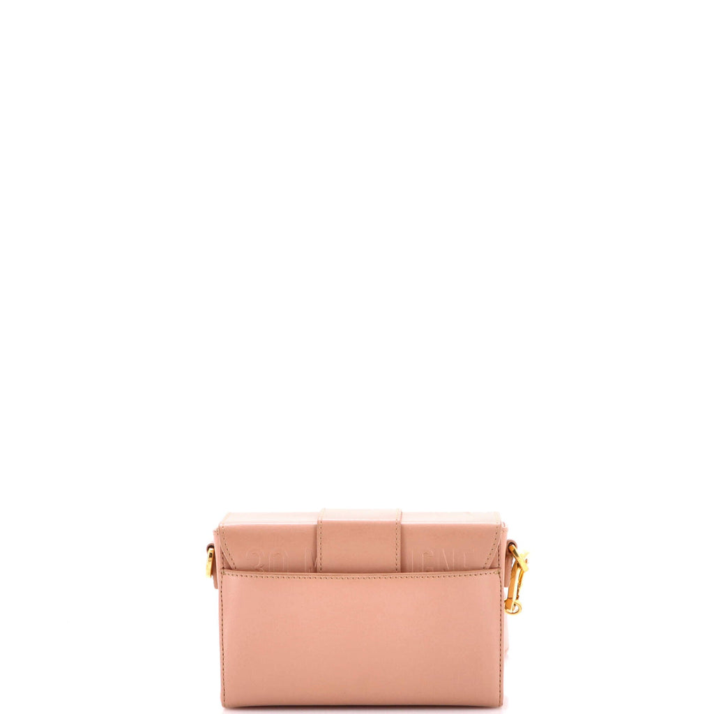 30 Montaigne Box Bag Leather