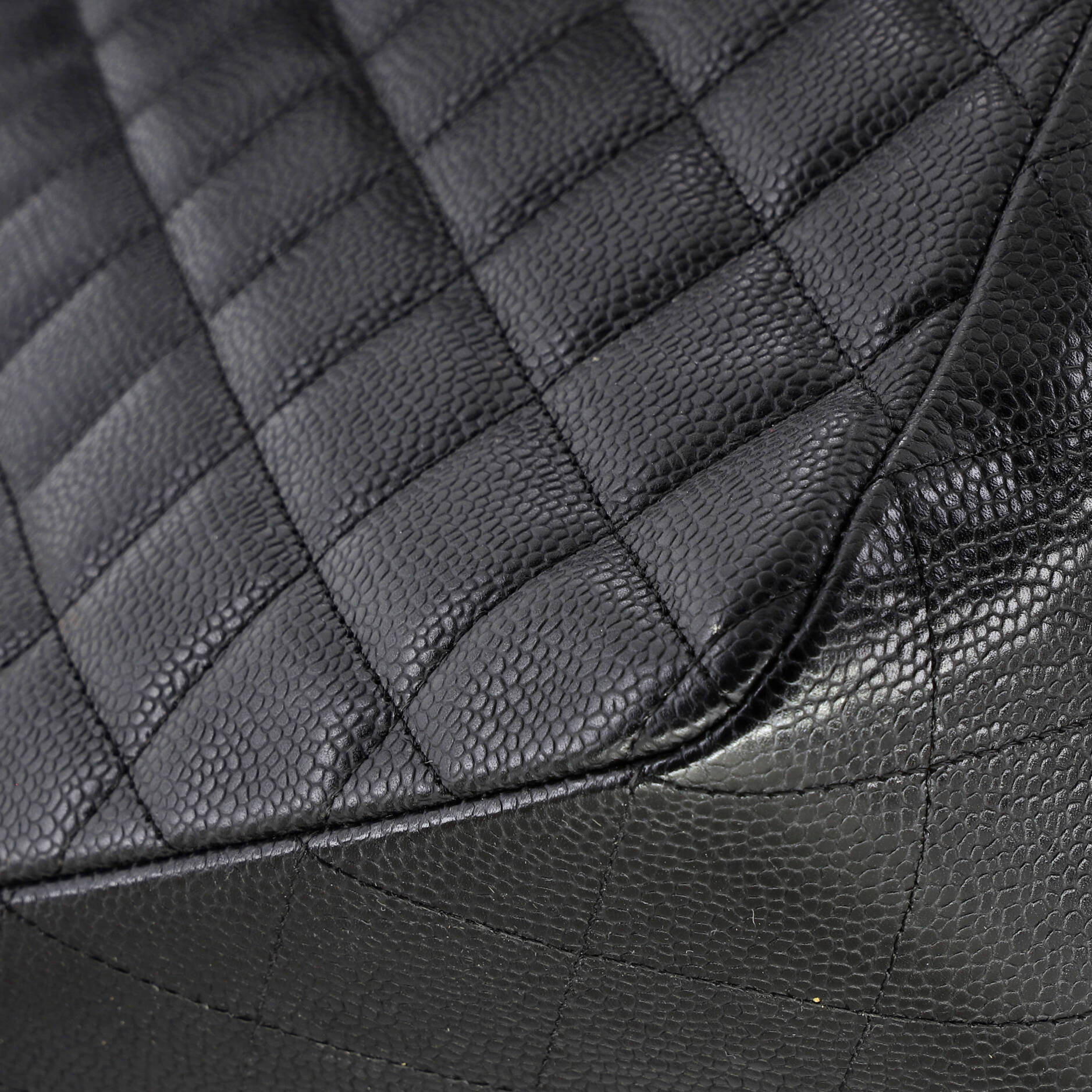 Classic Single Flap Bag Quilted Caviar Jumbo