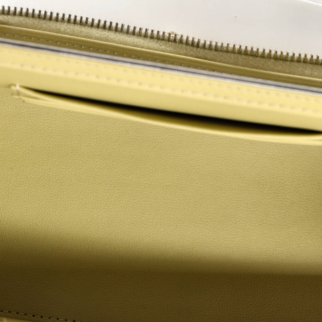Classic Top Handle Vanity Case with Chain Quilted Lambskin Small