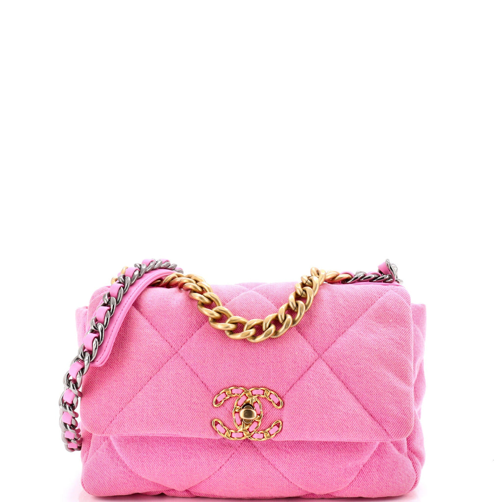 19 Flap Bag Quilted Denim Medium