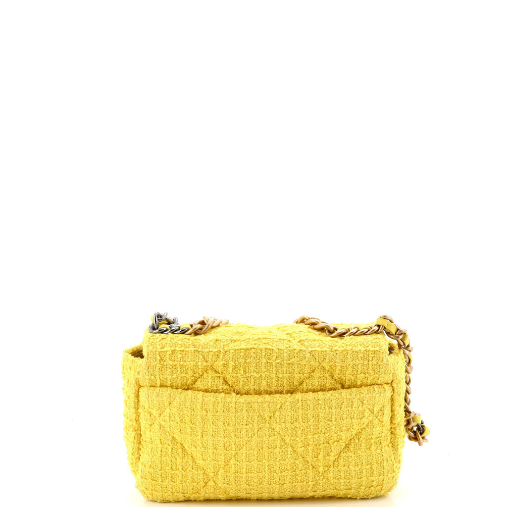 19 Flap Bag Quilted Tweed Medium
