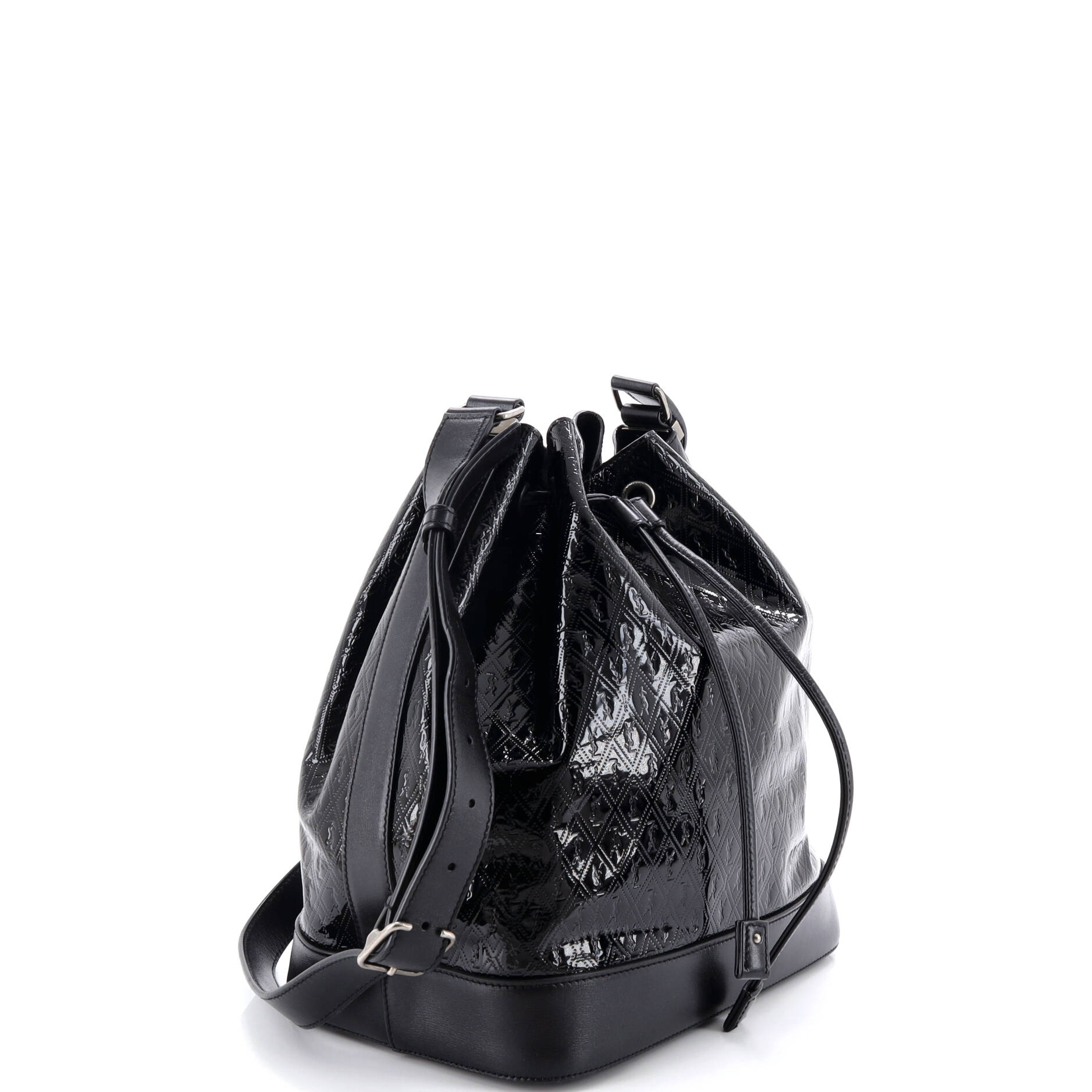Le Monogramme Bucket Bag Monogram All Over Embossed Leather Medium