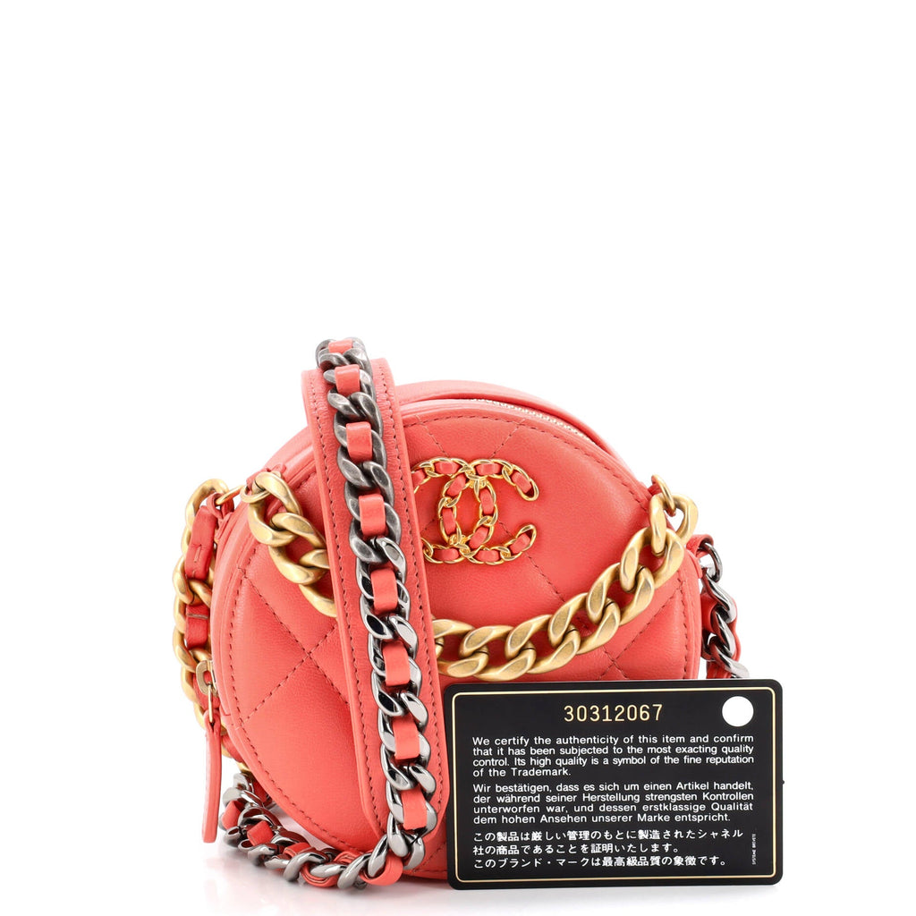 19 Round Clutch with Chain Quilted Leather