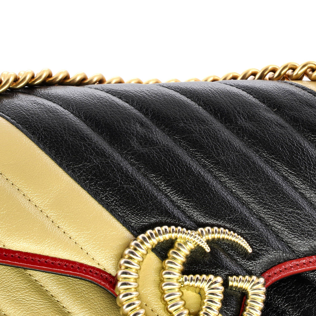 GG Marmont Flap Bag Diagonal Quilted Leather Small