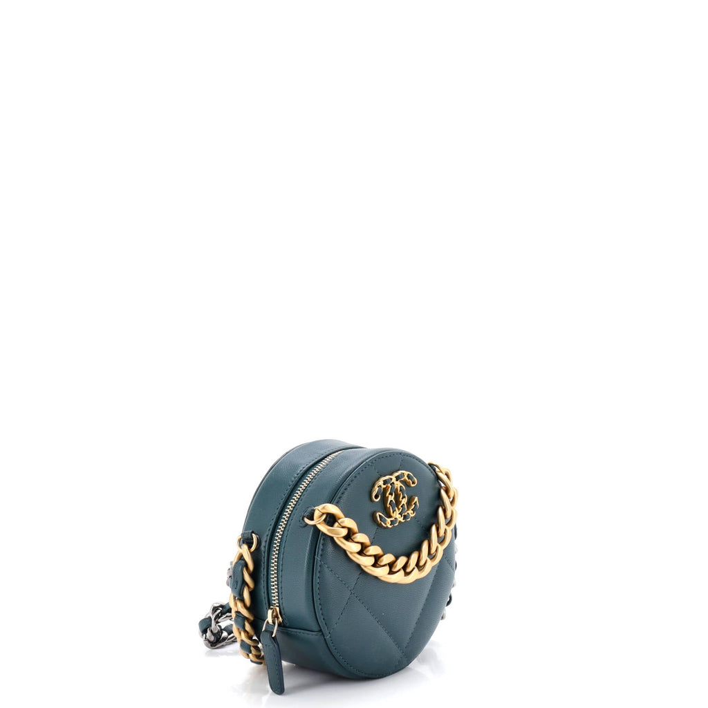 19 Round Clutch with Chain Quilted Leather