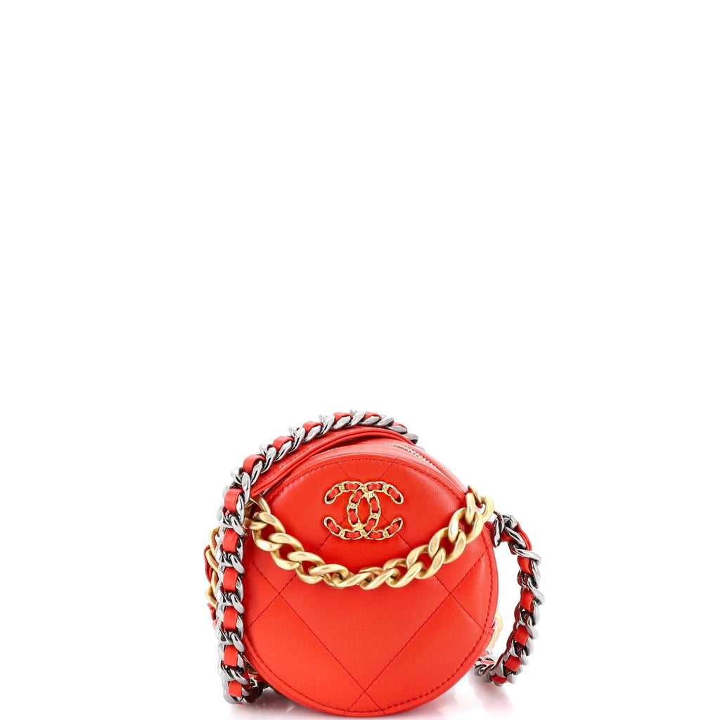 19 Round Clutch with Chain Quilted Leather