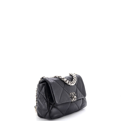 19 Flap Bag Quilted Leather Medium