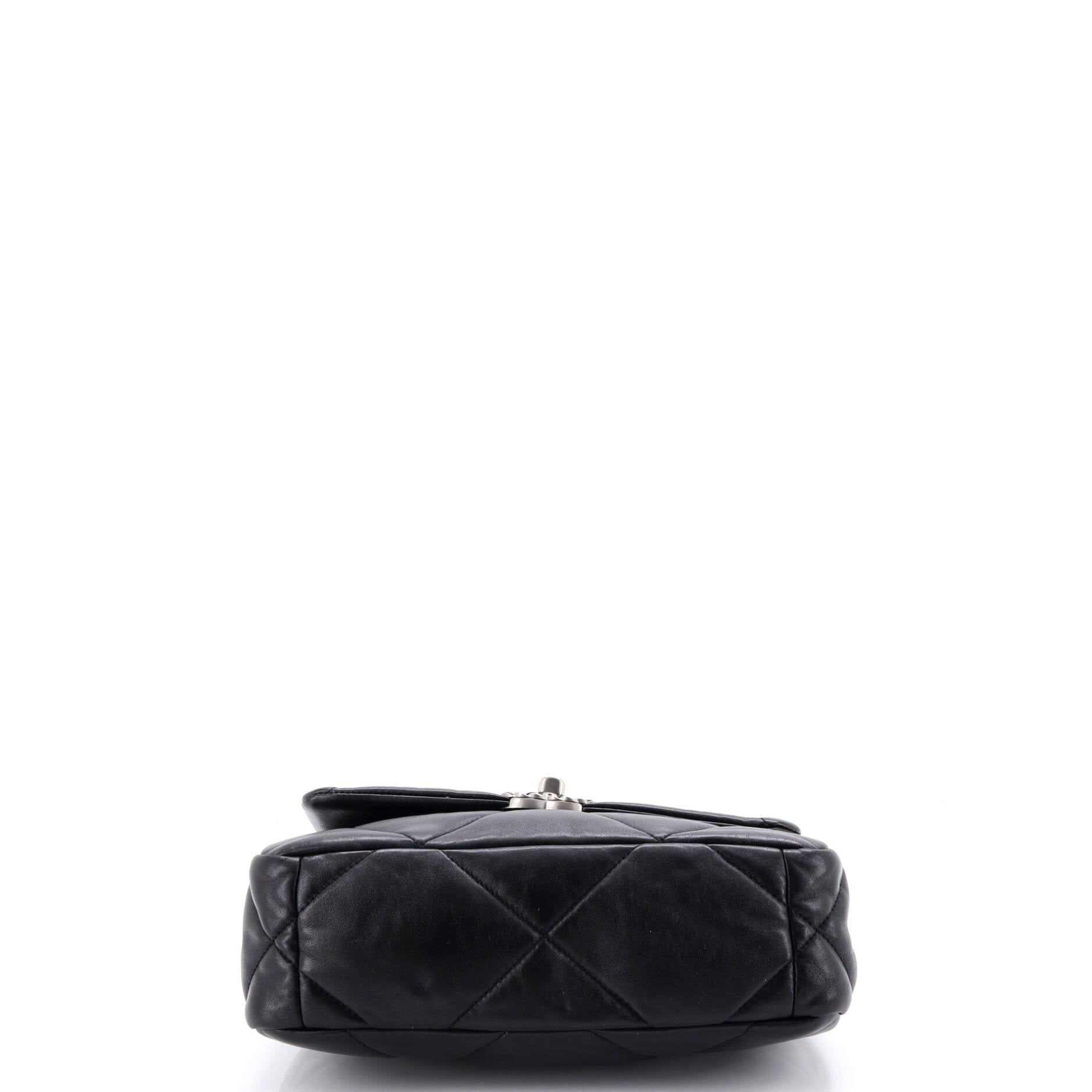 19 Flap Bag Quilted Leather Medium