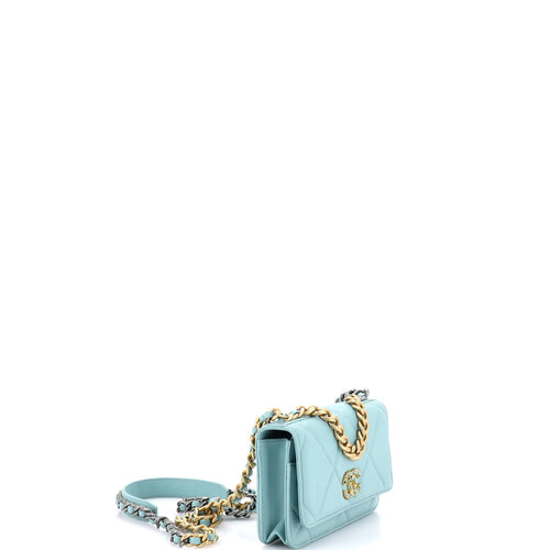 19 Wallet on Chain Quilted Lambskin