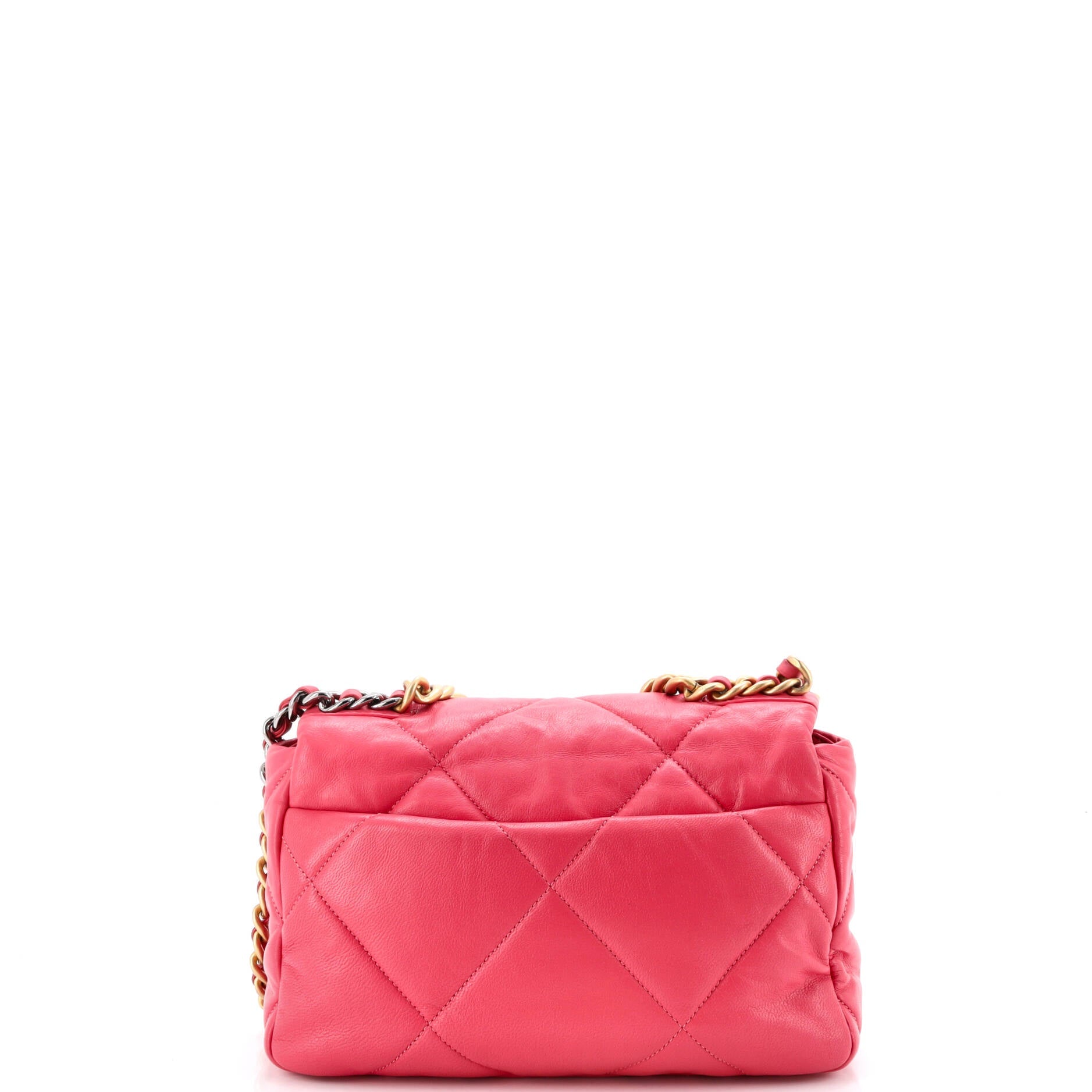 19 Flap Bag Quilted Leather Medium