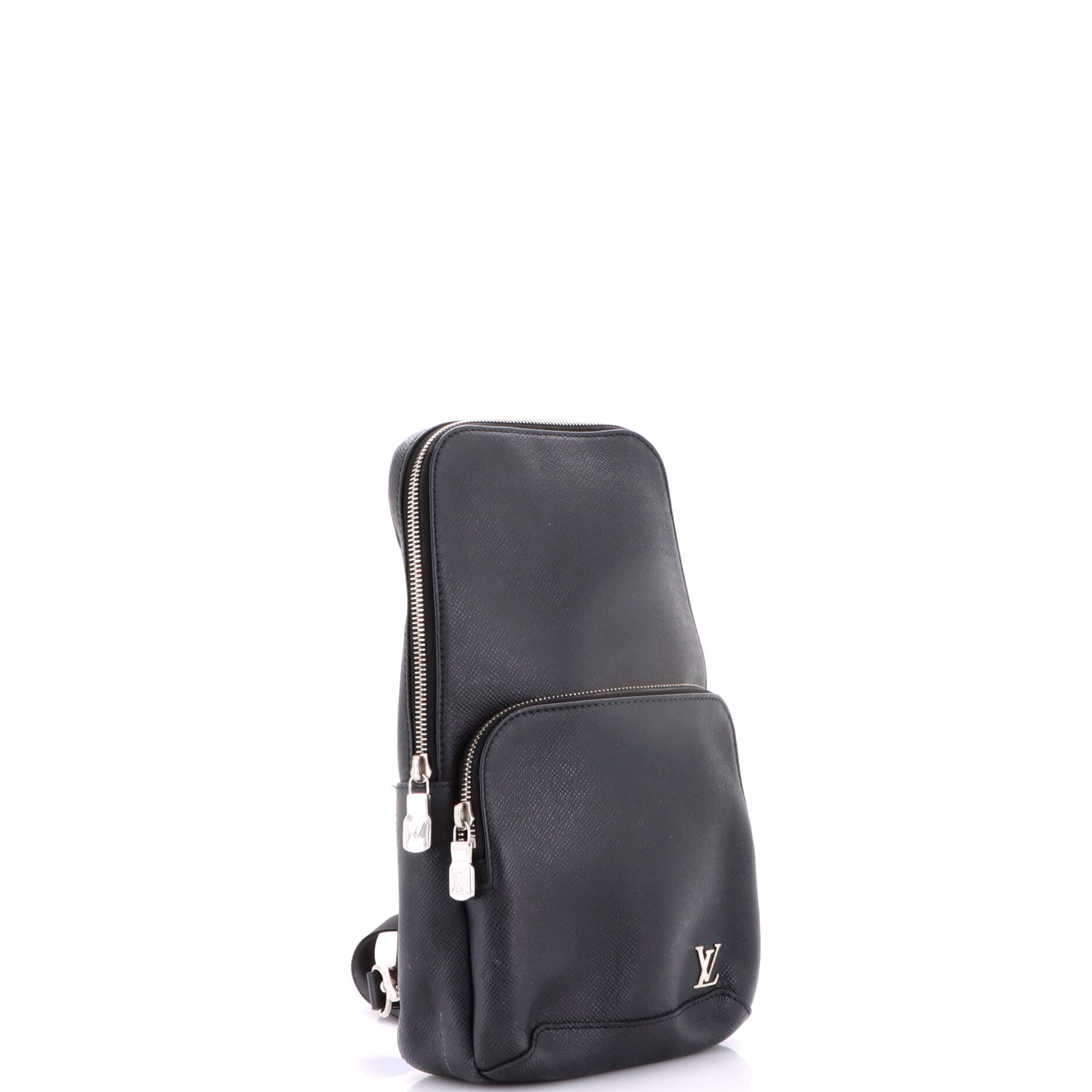 Avenue Sling Bag Taiga Leather
