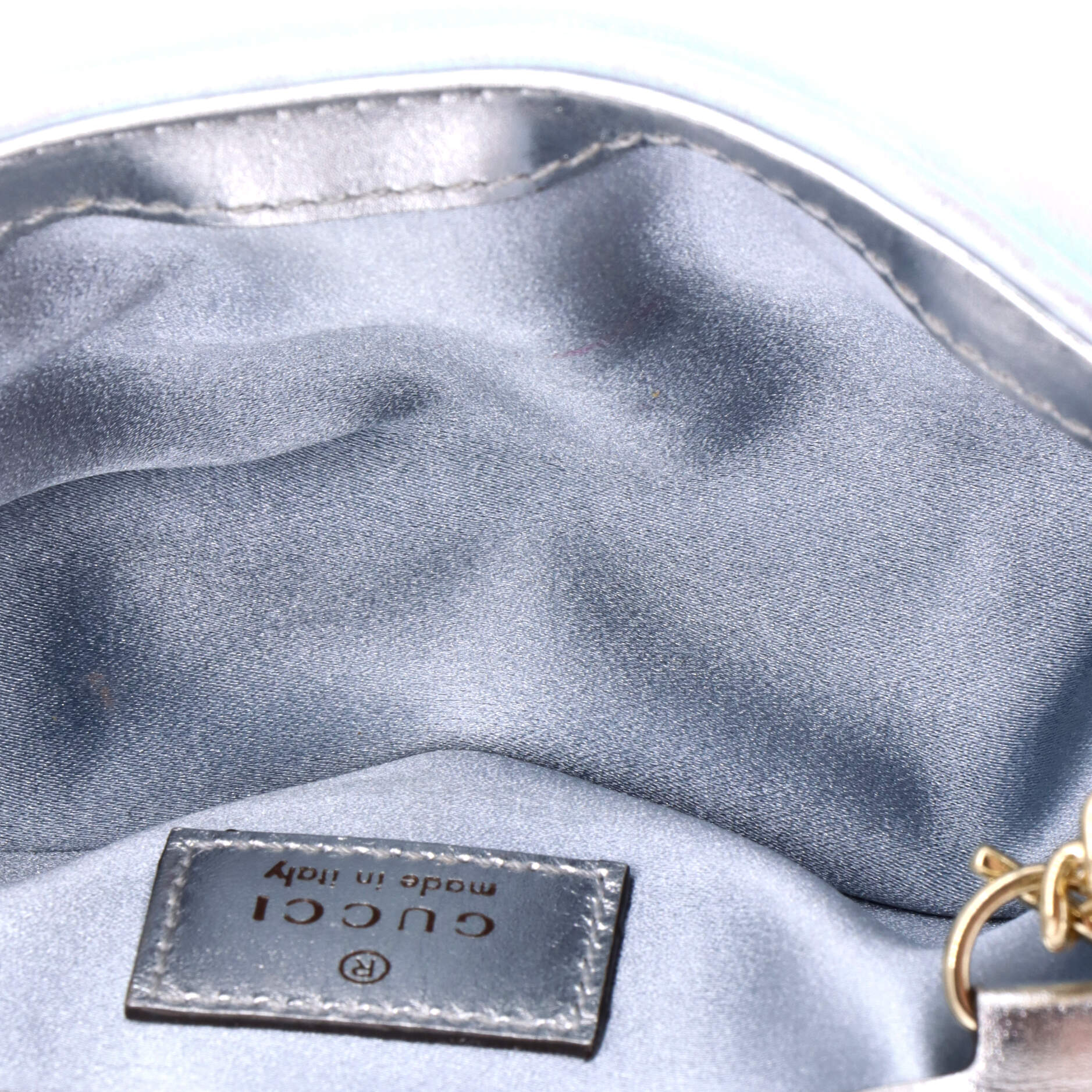 GG Marmont Flap Bag Chevron Iridescent Leather Super Mini