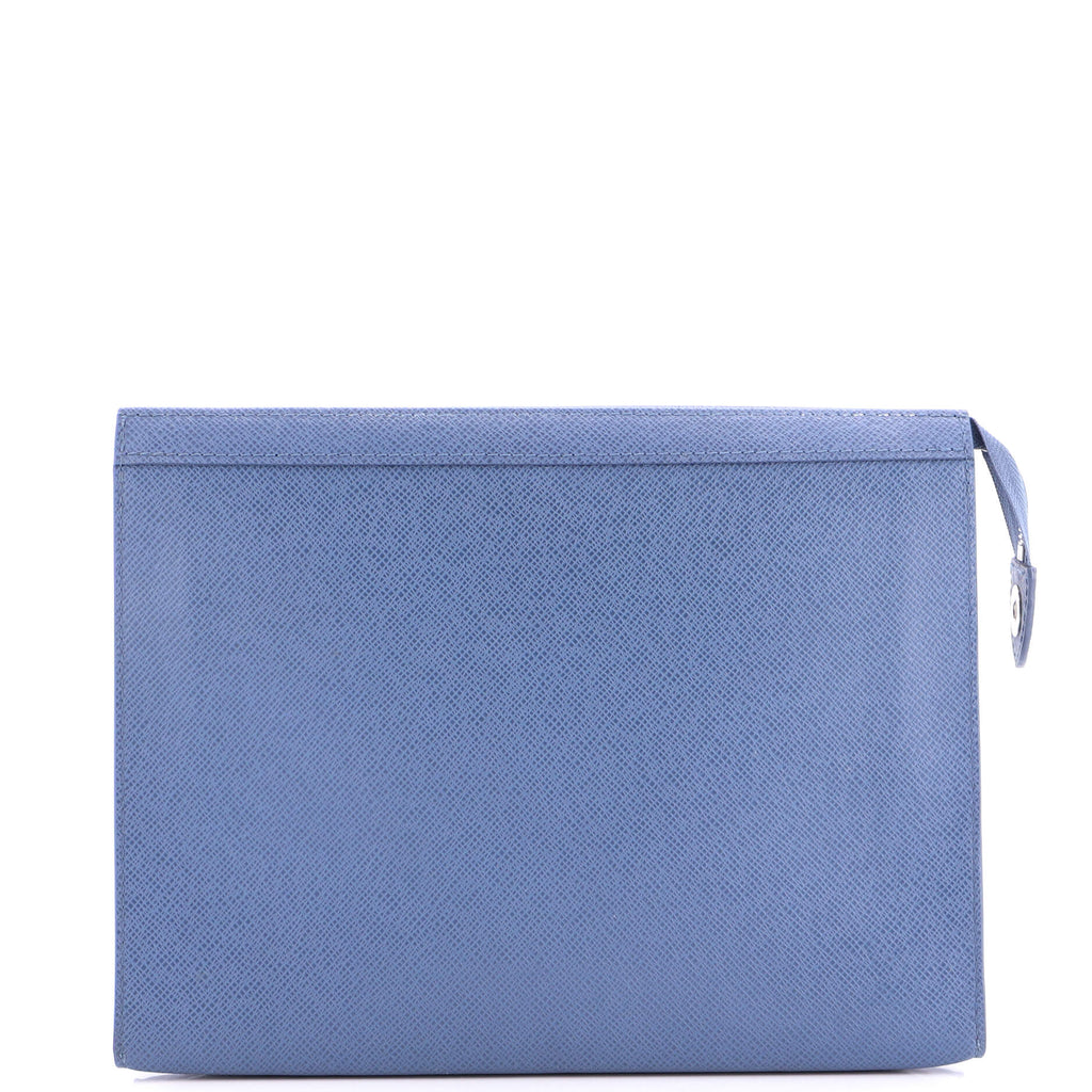 Pochette Voyage Taiga Leather MM