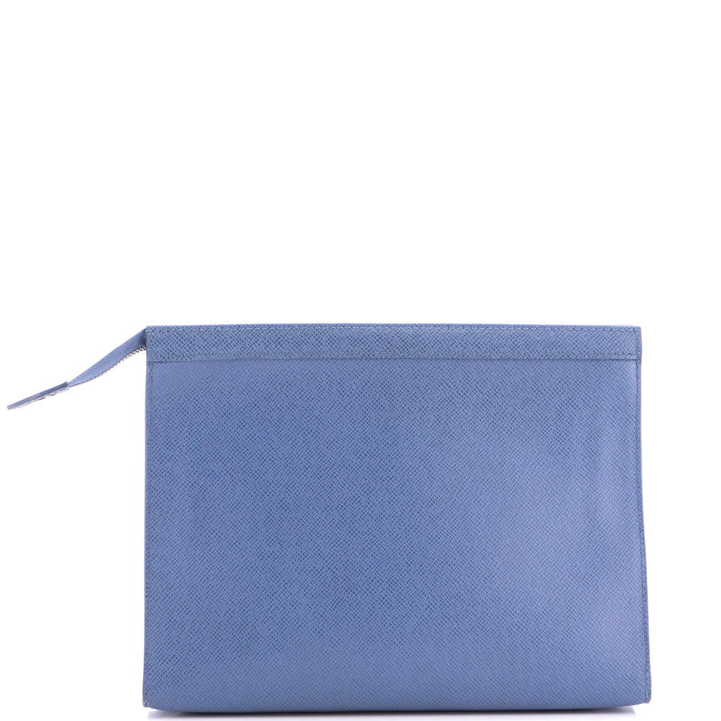 Pochette Voyage Taiga Leather MM